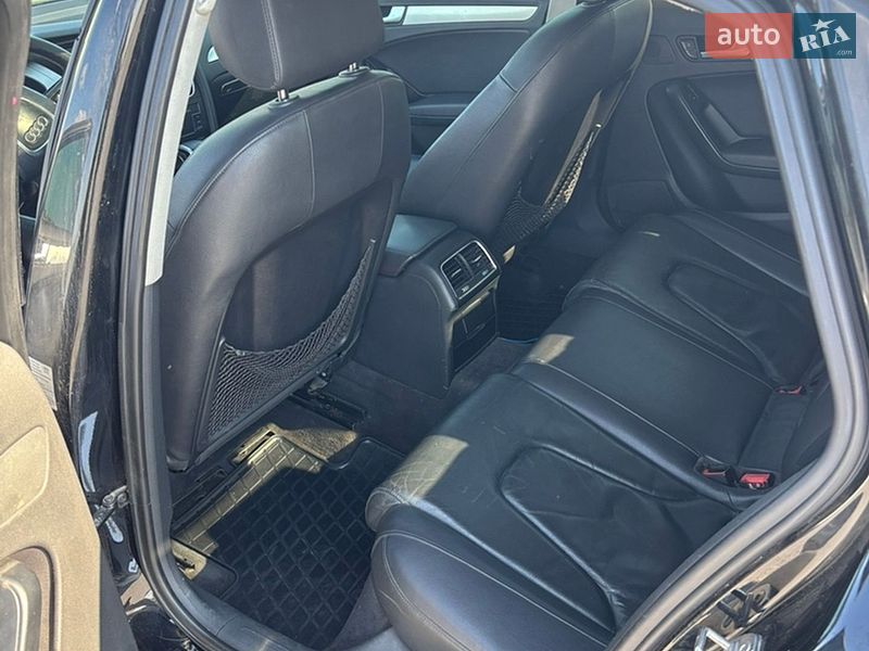 Седан Audi A4 2009 в Днепре