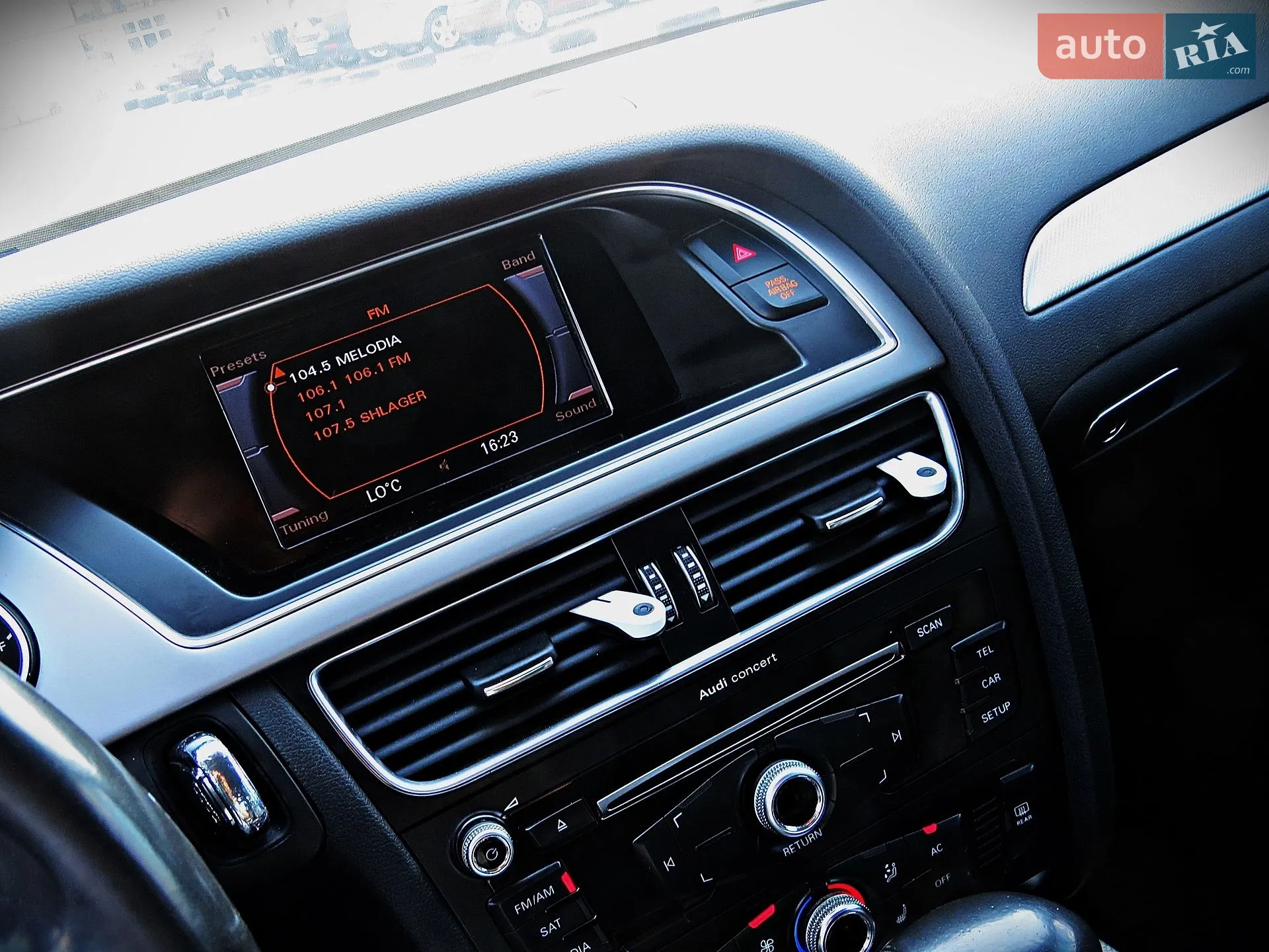 2013 Audi A4 - мініатюра 12