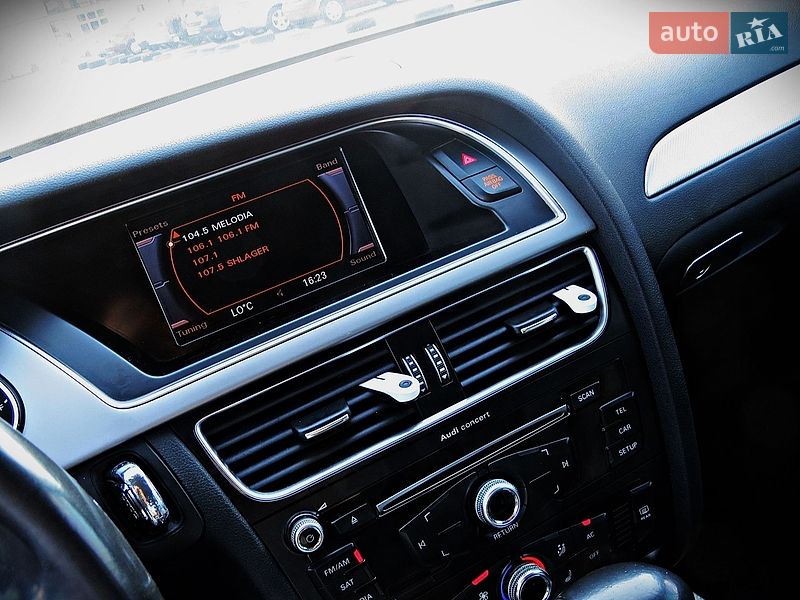 Седан Audi A4 2013 в Черкасах