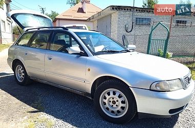 Универсал Audi A4 1997 в Львове
