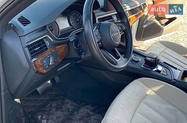 Седан Audi A4 2017 в Чернівцях