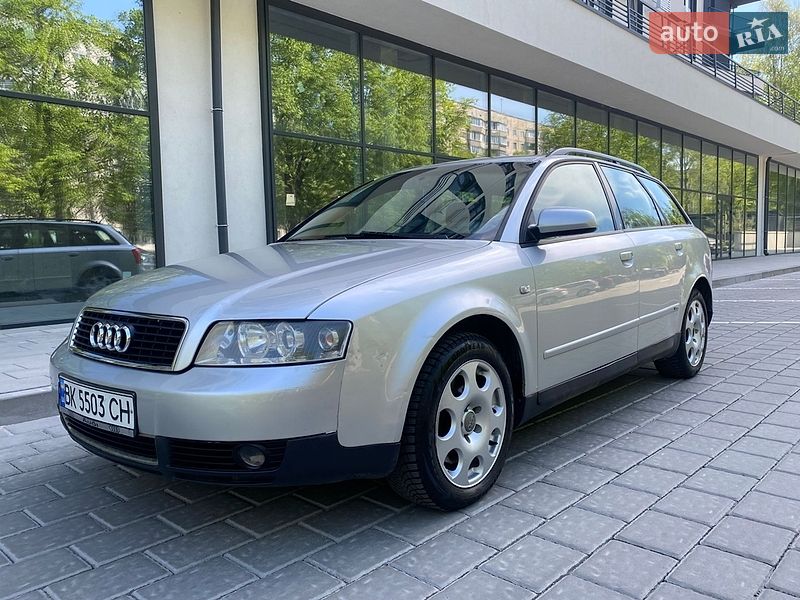 Універсал Audi A4 2002 в Рівному