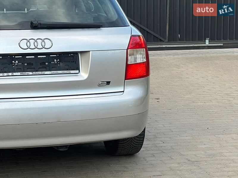 Универсал Audi A4 2003 в Сарнах