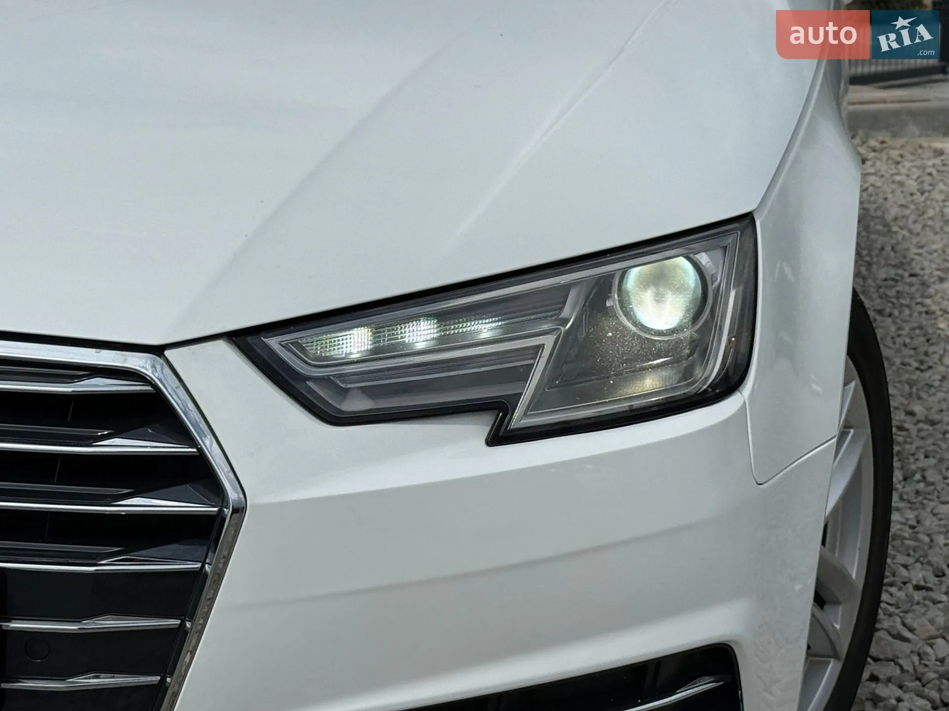 2017 Audi A4 - мініатюра 13