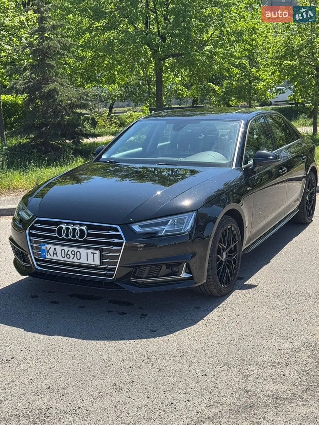 2017 Audi A4 - фото 1
