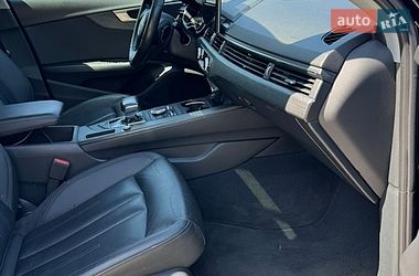 Седан Audi A4 2017 в Киеве