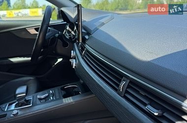 Седан Audi A4 2017 в Киеве