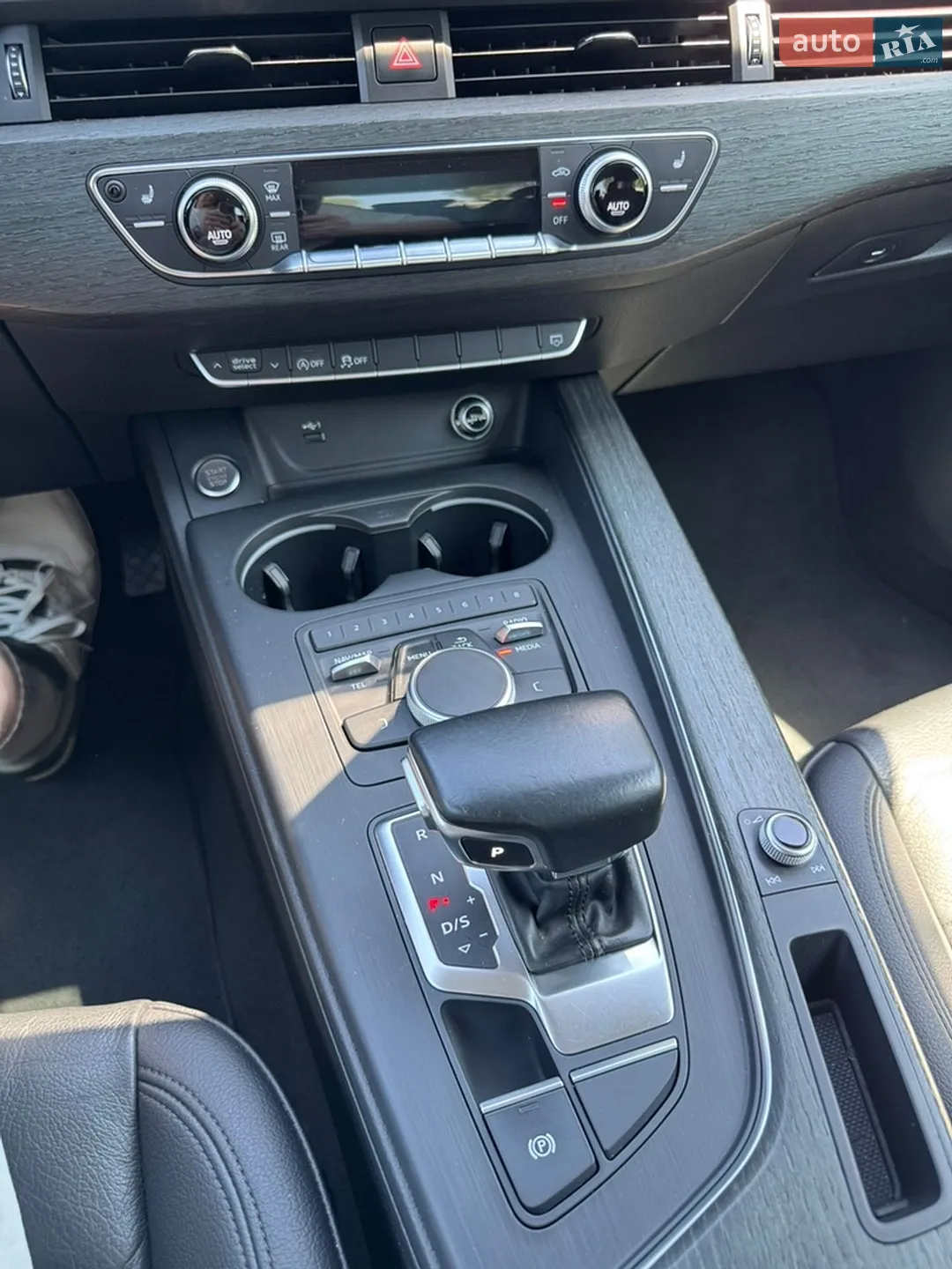 2017 Audi A4 - мініатюра 32