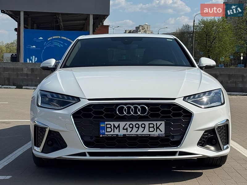 Седан Audi A4 2023 в Сумах