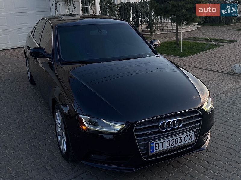 Седан Audi A4 2013 в Одессе