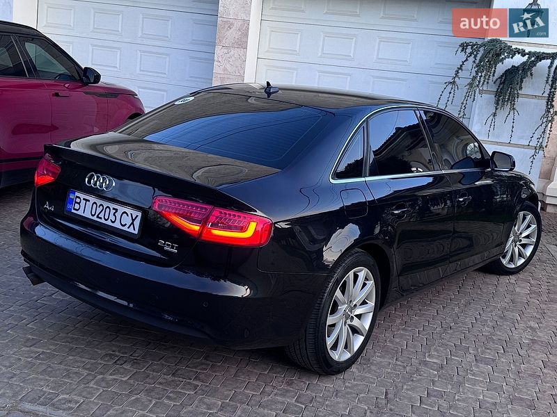 Седан Audi A4 2013 в Одессе