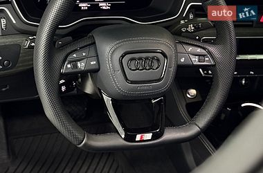 Седан Audi A4 2024 в Одесі