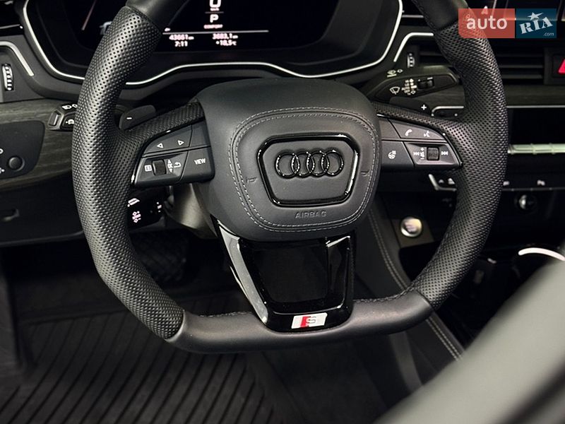 Седан Audi A4 2024 в Одесі