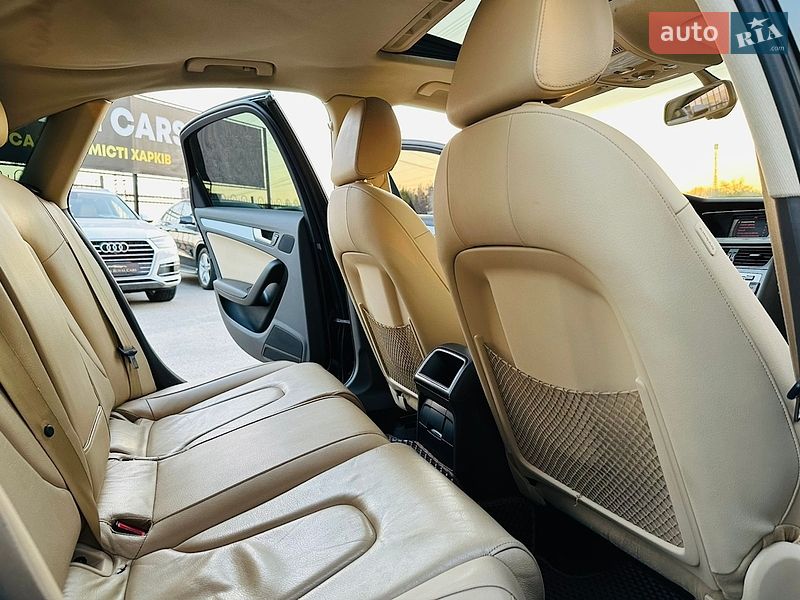 Седан Audi A4 2012 в Харькове