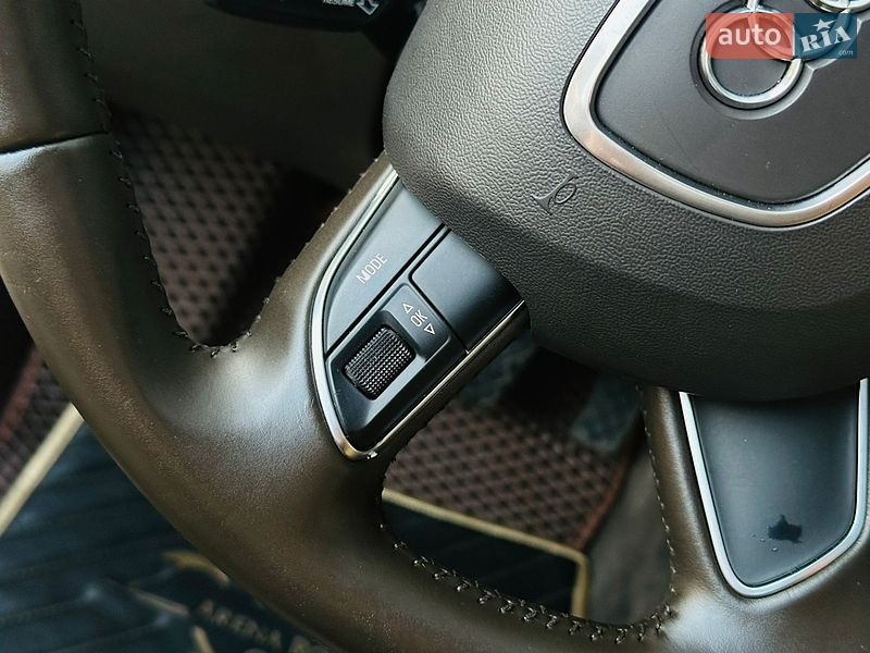 Седан Audi A4 2012 в Харькове