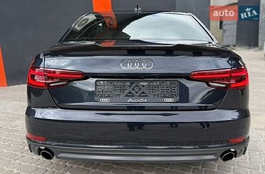 Седан Audi A4 2018 в Дубні