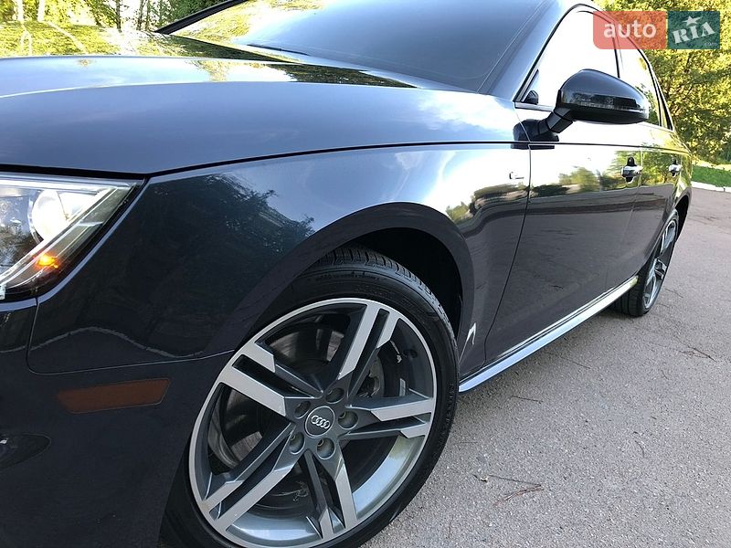 Седан Audi A4 2018 в Ирпене