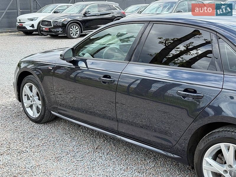 Седан Audi A4 2018 в Стрые