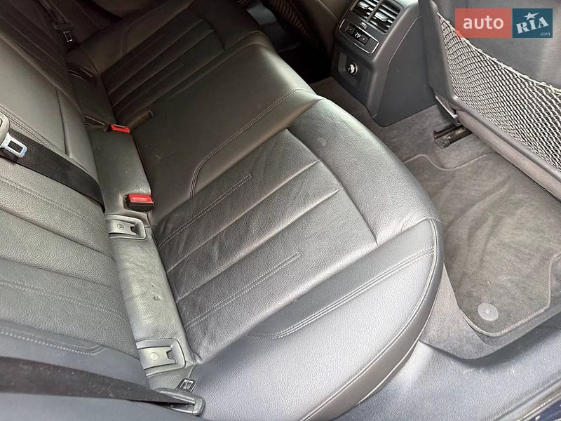 Седан Audi A4 2018 в Стрые