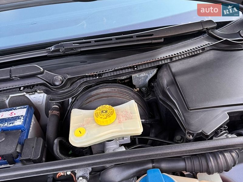 Седан Audi A4 2004 в Калиновке
