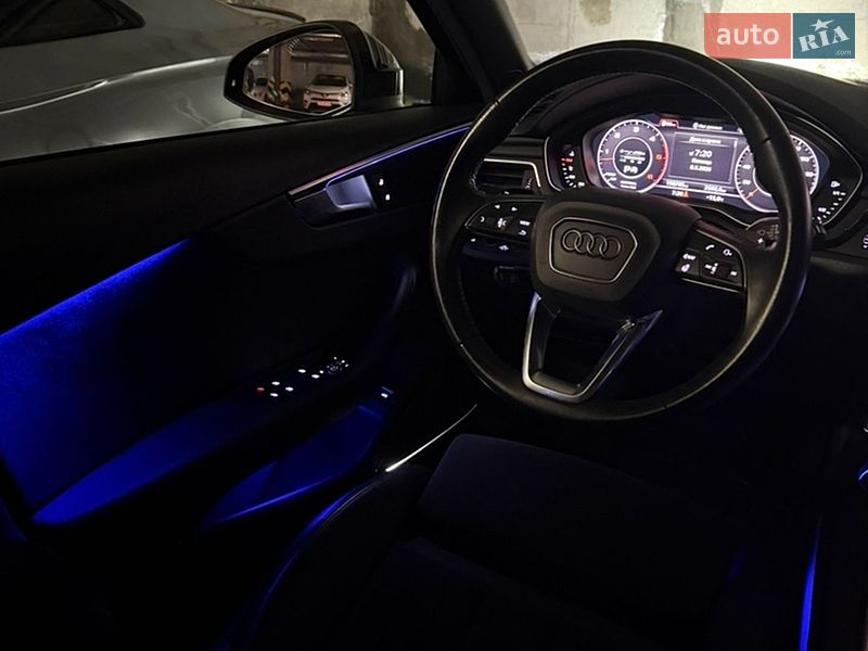Универсал Audi A4 2016 в Киеве