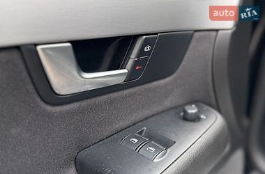 Седан Audi A4 2006 в Виноградове