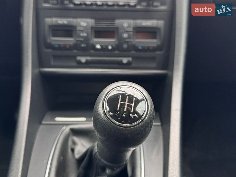 Седан Audi A4 2006 в Виноградове