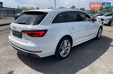 Универсал Audi A4 2017 в Киеве
