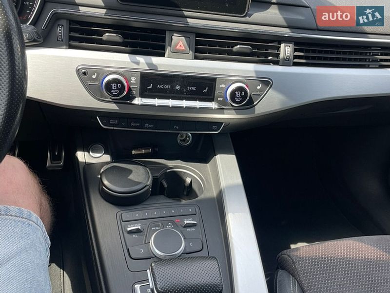 Універсал Audi A4 2017 в Києві