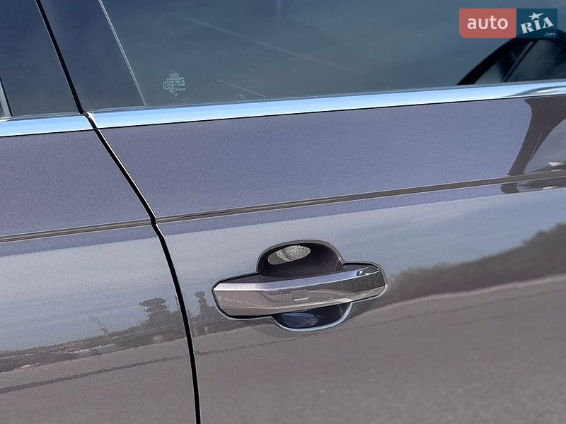 Седан Audi A4 2018 в Києві