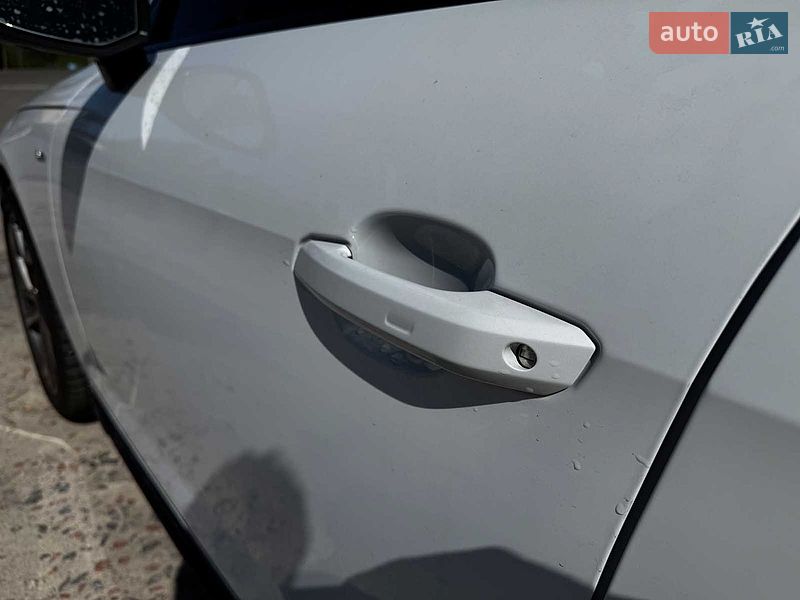 Седан Audi A4 2022 в Вінниці