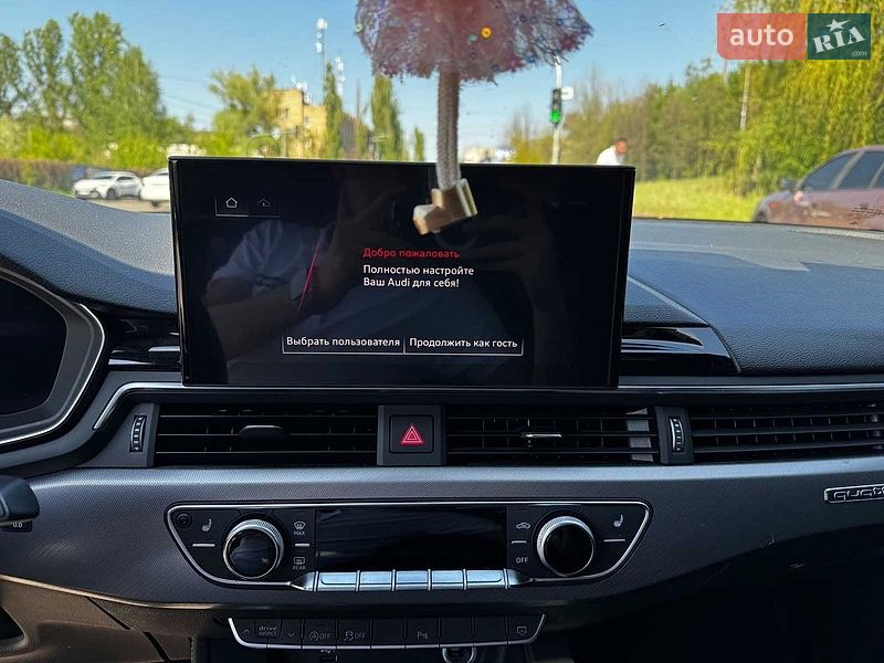 Седан Audi A4 2022 в Вінниці
