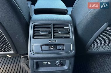 Седан Audi A4 2022 в Вінниці