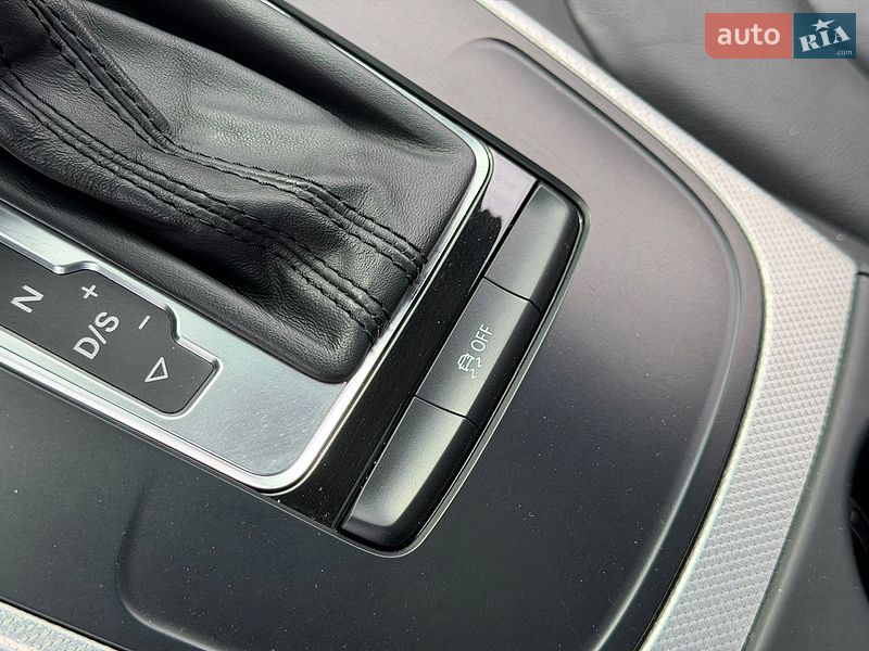 Седан Audi A4 2012 в Одессе