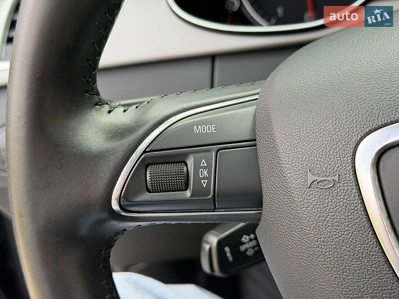Седан Audi A4 2012 в Одессе