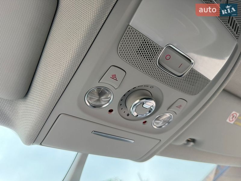 Седан Audi A4 2012 в Одессе
