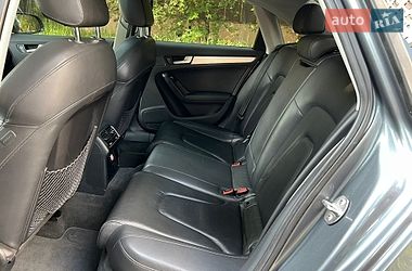 Седан Audi A4 2012 в Києві