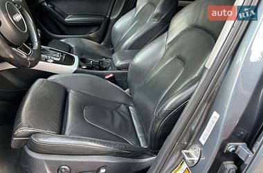 Седан Audi A4 2012 в Києві