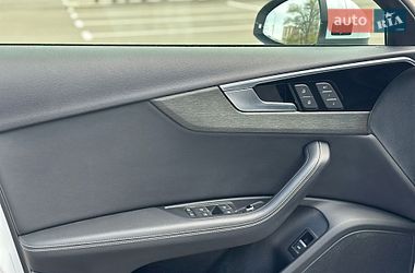 Седан Audi A4 2020 в Киеве