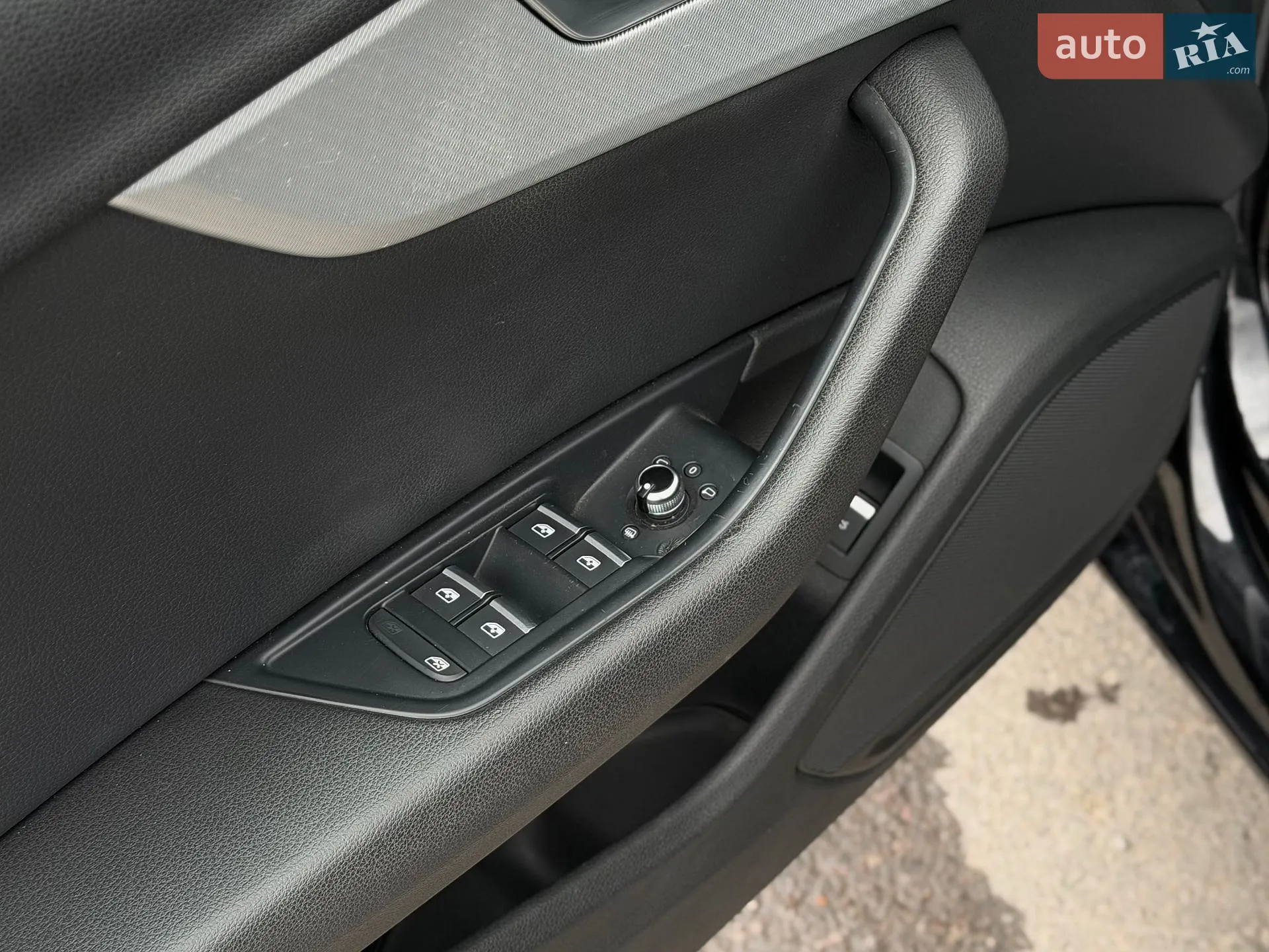 2015 Audi A4 - мініатюра 26