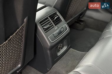 Седан Audi A4 2015 в Шептицькому