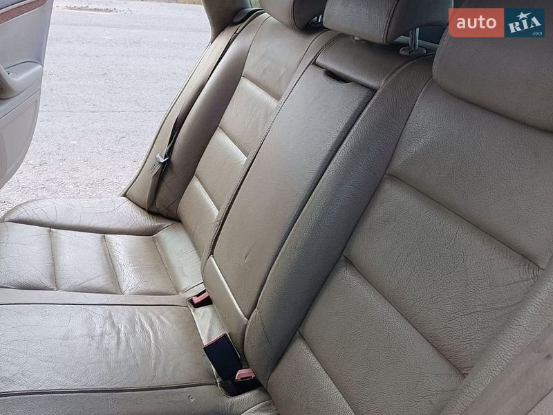 Универсал Audi A4 2001 в Килии
