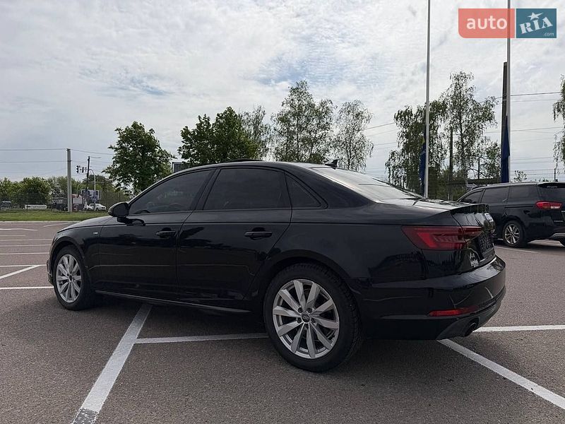 Седан Audi A4 2017 в Житомире