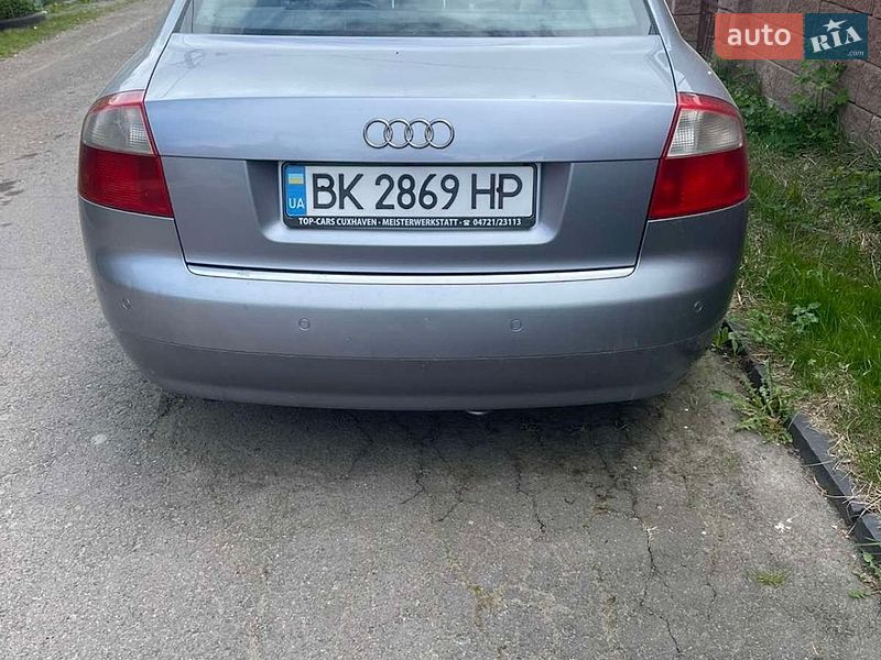 Седан Audi A4 2003 в Рівному