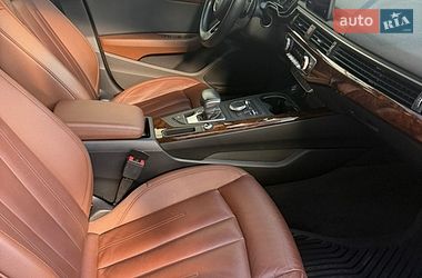Седан Audi A4 2018 в Кривом Роге