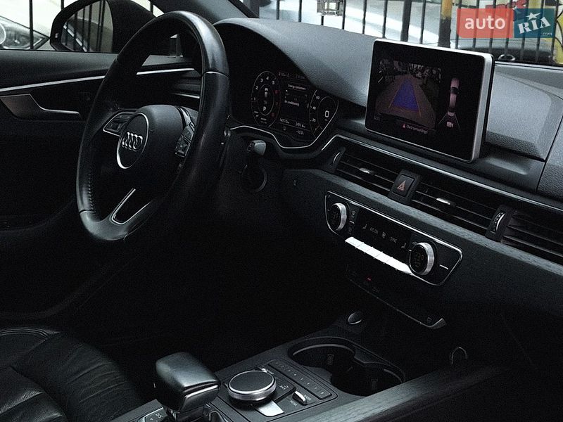 Седан Audi A4 2017 в Николаеве
