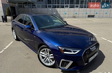 Седан Audi A4 2020 в Киеве