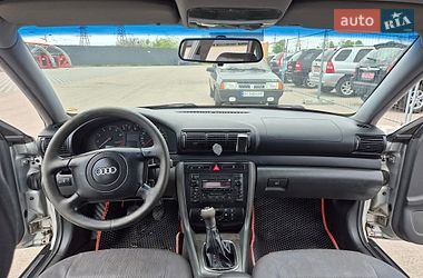 Седан Audi A4 1999 в Полтаве