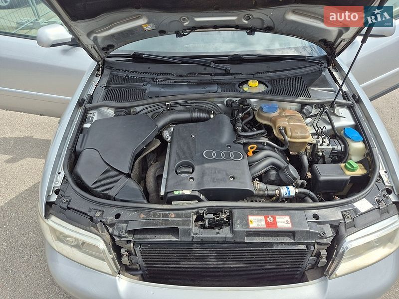 Седан Audi A4 1999 в Полтаве