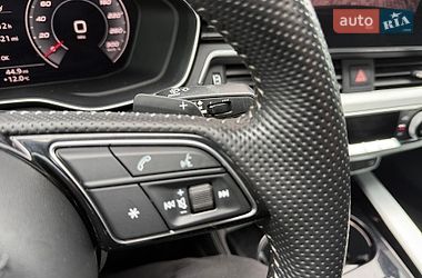 Седан Audi A4 2020 в Львові